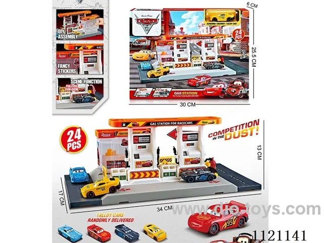 Gas station with 1 alloy car (parking lot)