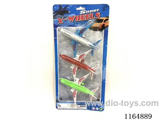 Pull-back aircraft