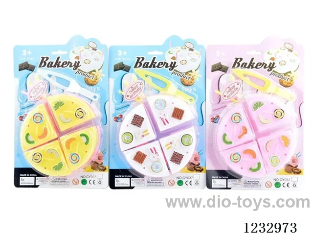 Cutting set cake