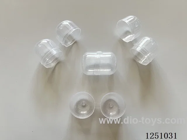 Transparent Connected Eggshells - Bulk container lid not properly secured
