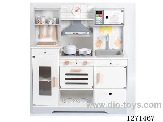 Realistic Electronic Play Kitchen