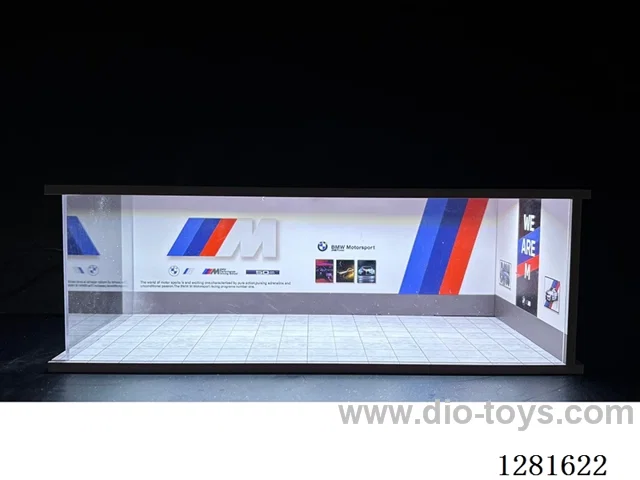 1:64 Model Garage Scene (Build-It-Yourself)