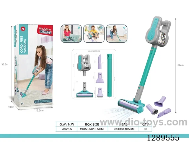 Vacuum Cleaner Set (Electric; 2 AA batteries not included)