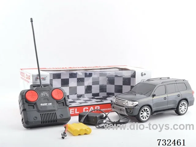 1:16 4ch Toyota Landcruiser RC Car with Lights Included Battery