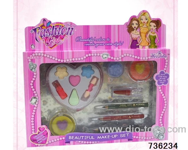 cosmetics in window box 4 sets mixed loading