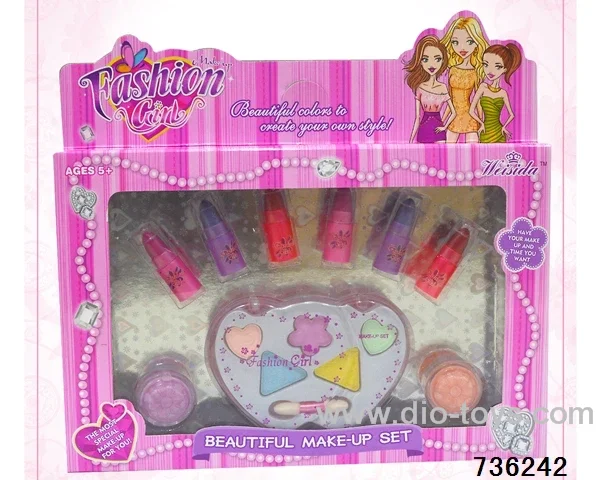 cosmetics in window box 4 sets mixed loading
