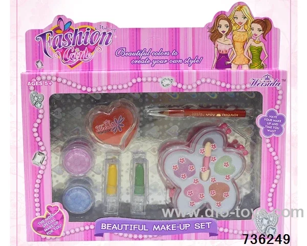 cosmetics in window box 2 sets mixed loading