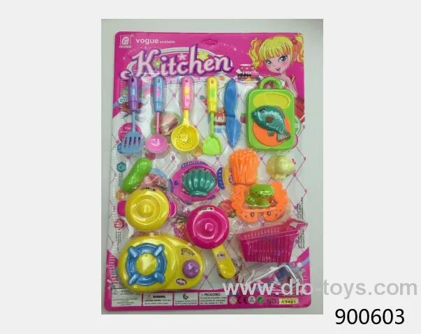 kitchen set in blister card