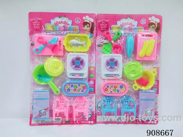 kitchen set in blister card