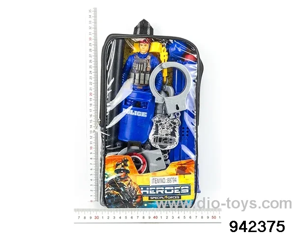 Military police suit in Packsack