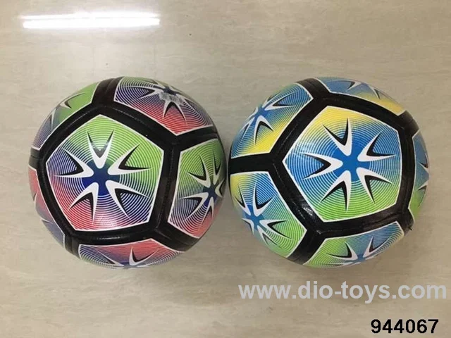 22-23cm football（color random mix）